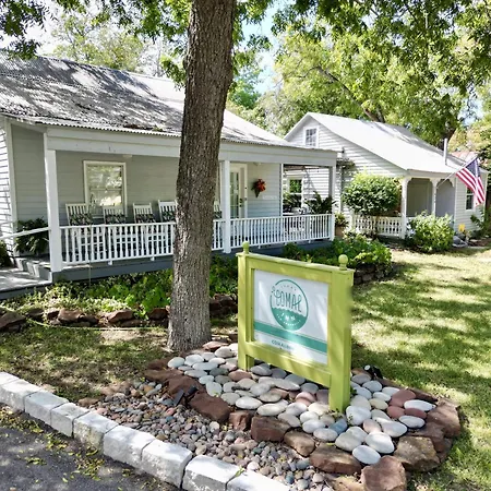 Comal Inn-2